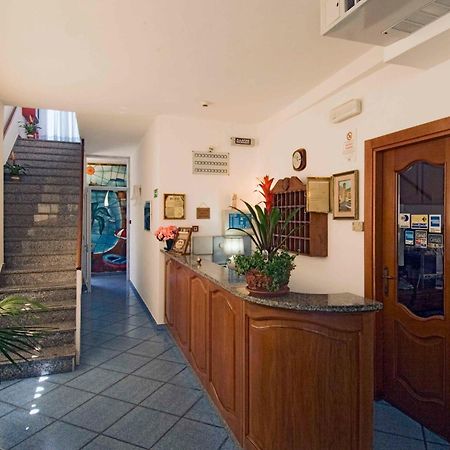 Hotel Eugenio Ischia Bagian luar foto